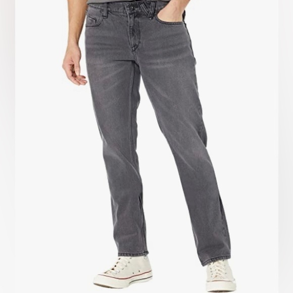 VOLCOM  Sz 34 Vorta Cotton Grey Enzyme Washed Slim Straight Leg Jeans - Picture 1 of 13